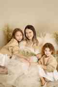 Maternity photo by Anastasiia